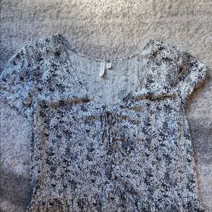 LIKE NEW Oversized floral ruffle boho dress